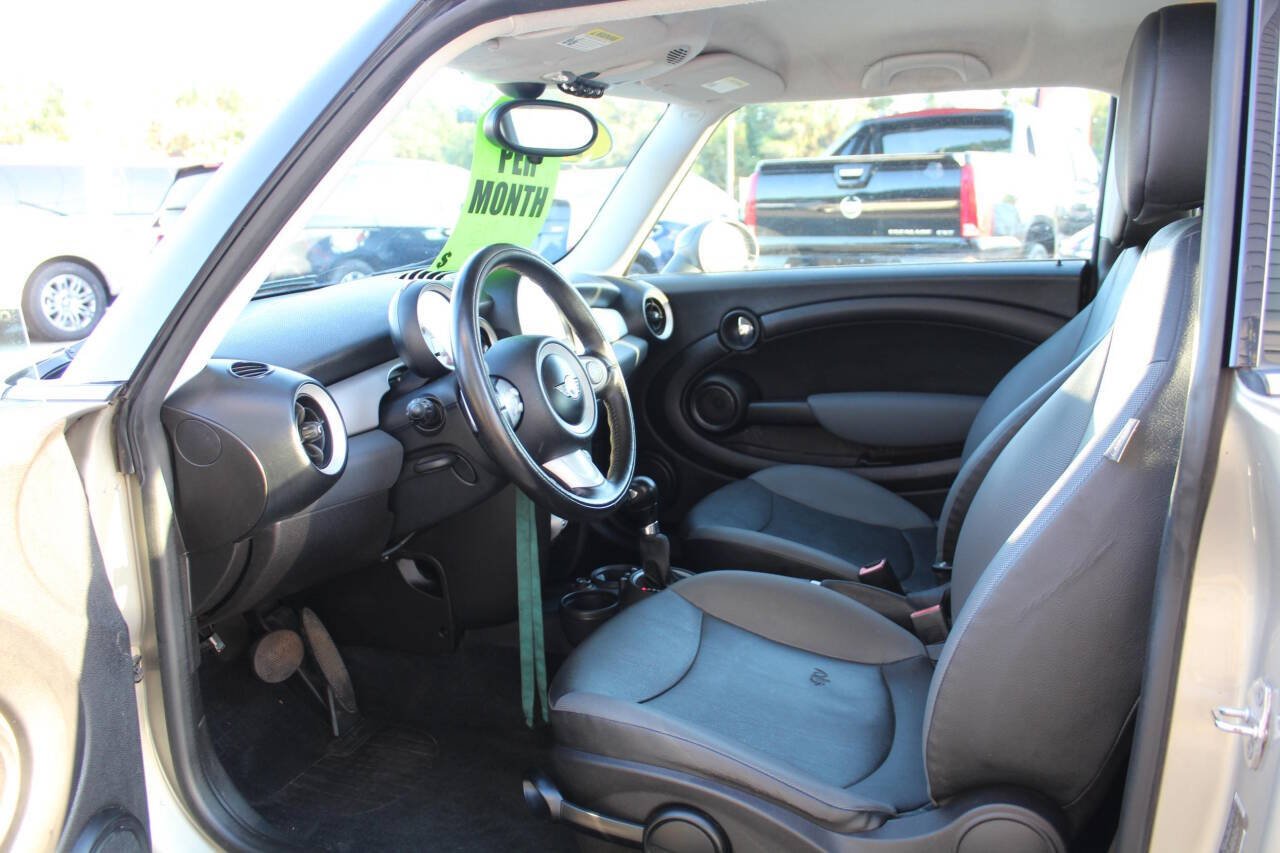 2009 MINI Cooper Clubman for sale at Auto Force USA in Elkhart, IN