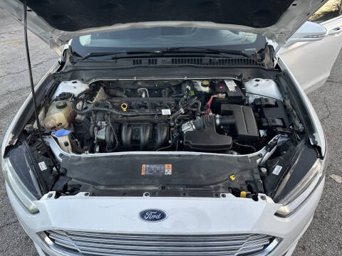 2015 Ford Fusion SE