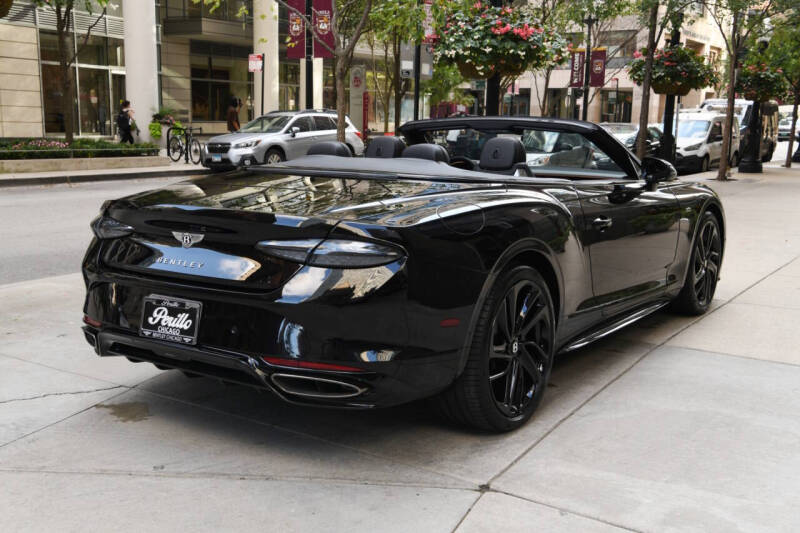 2025 Bentley Continental