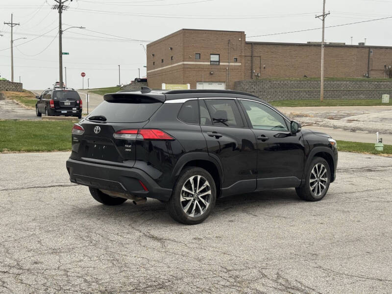 2022 Toyota Corolla Cross XLE