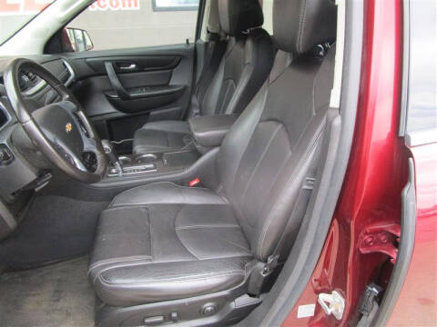 2017 Chevrolet Traverse LT
