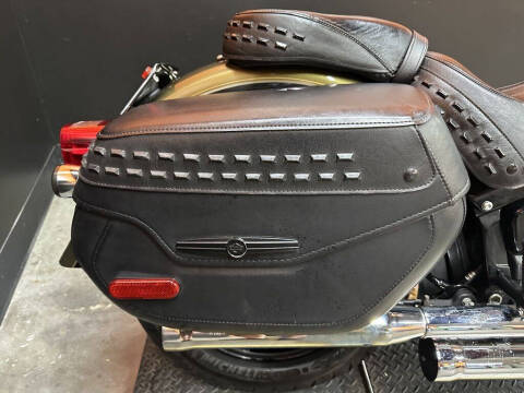 2018 Harley-Davidson FLHC - Softail Heritage