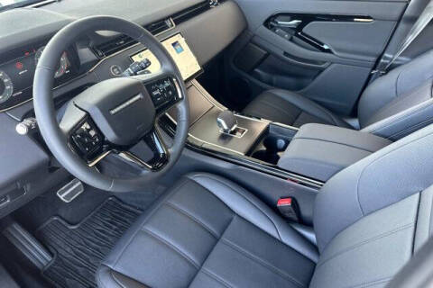 2026 Land Rover Range Rover Evoque P250 Dynamic SE