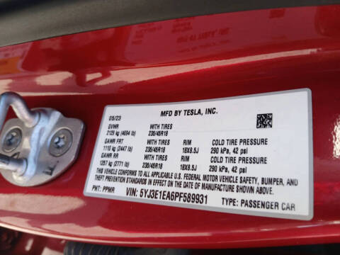 2023 Tesla Model 3