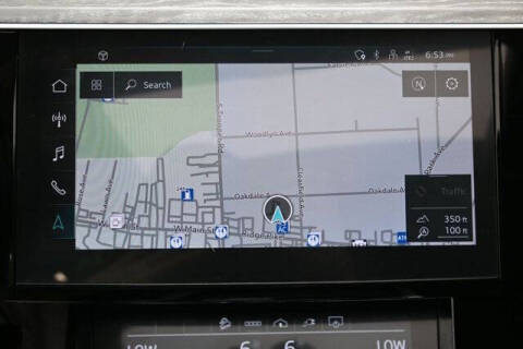 2024 Audi Q8 e-tron quattro Premium Plus