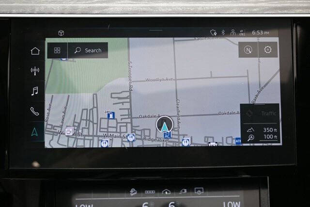 2024 Audi Q8 e-tron quattro Premium Plus