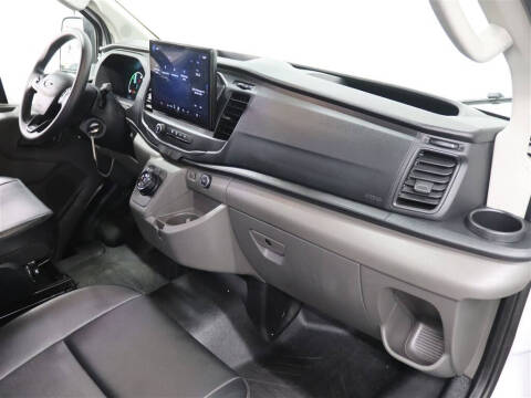2023 Ford E-Transit