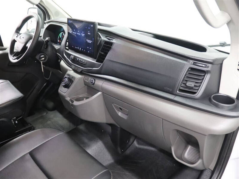 2023 Ford E-Transit