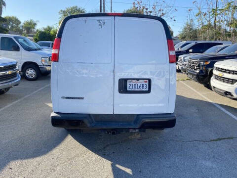 2020 Chevrolet Express 2500