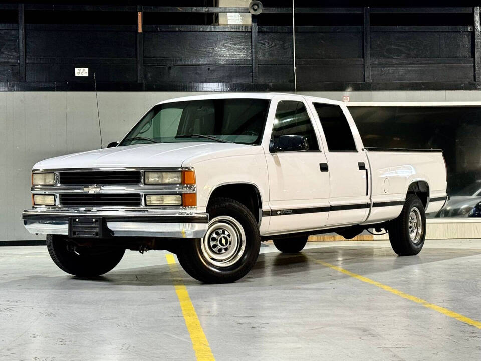 2000 Chevrolet C/K 3500 Series for sale at Carnival Car Company in Victoria, TX