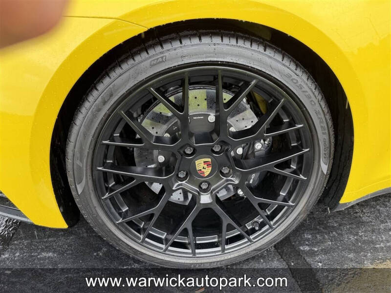 2023 Porsche 911 Carrera GTS