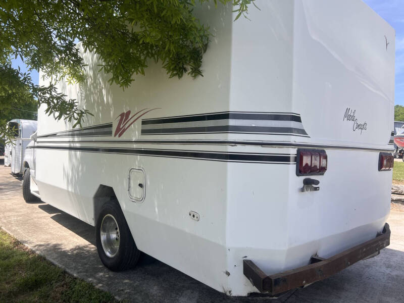 2000 Ford E-Series E-350 SD