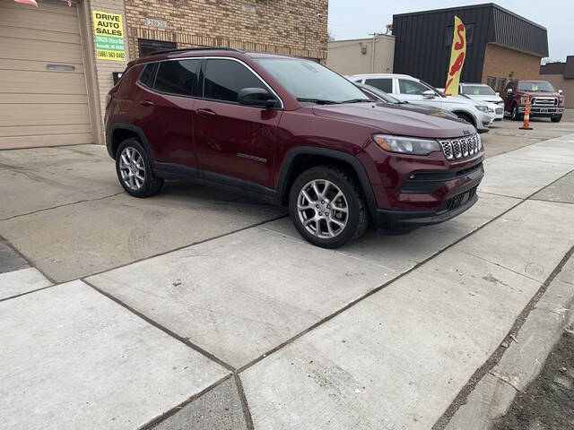 2022 Jeep Compass Latitude Lux