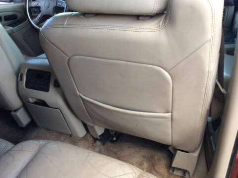 2003 Cadillac Escalade