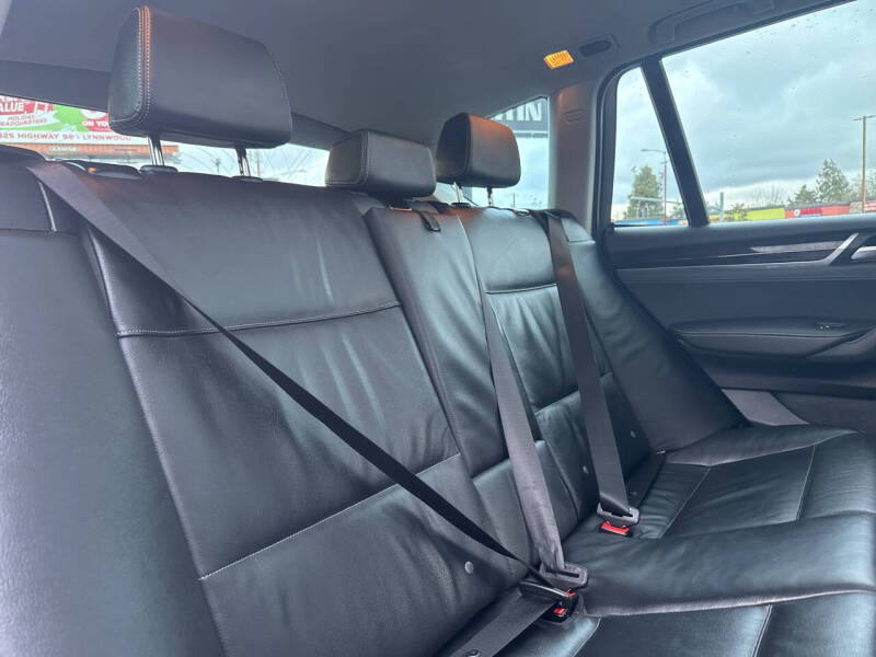 2017 BMW X3 sDrive28i