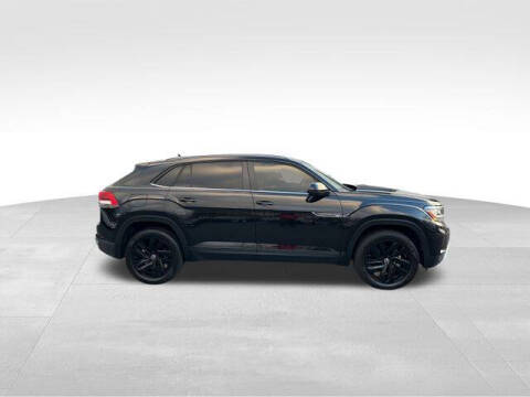 2022 Volkswagen Atlas Cross Sport V6 SE