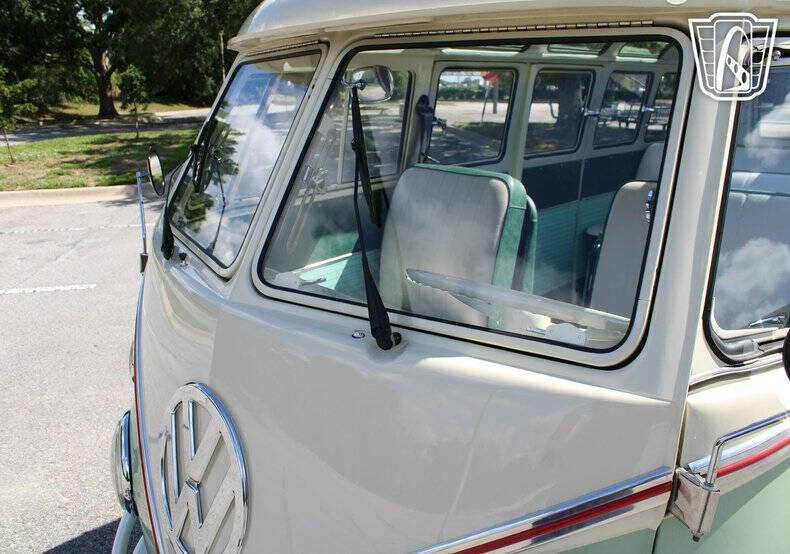 1974 Volkswagen Samba
