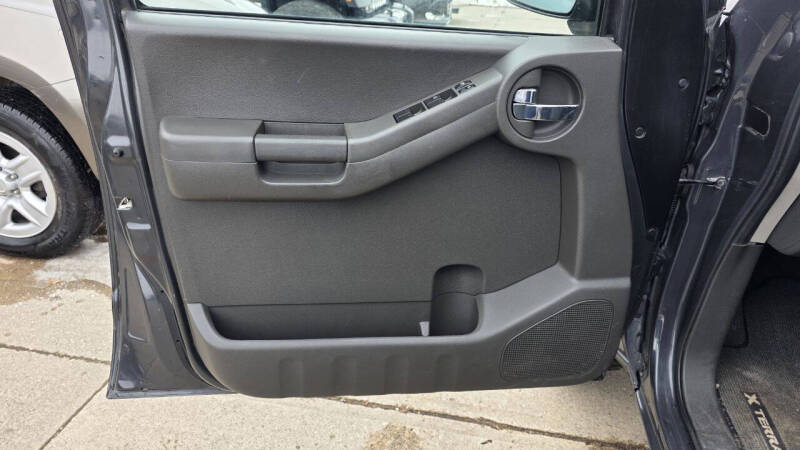 2008 Nissan Xterra S