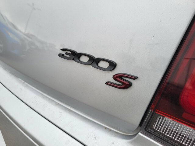 2023 Chrysler 300 S V6