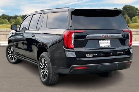 2023 GMC Yukon XL AT4