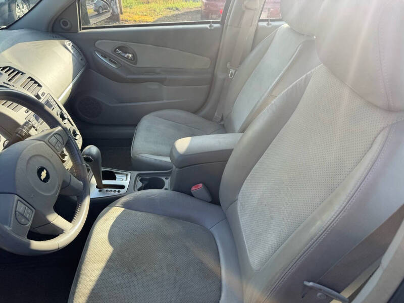 2004 Chevrolet Malibu Maxx LT