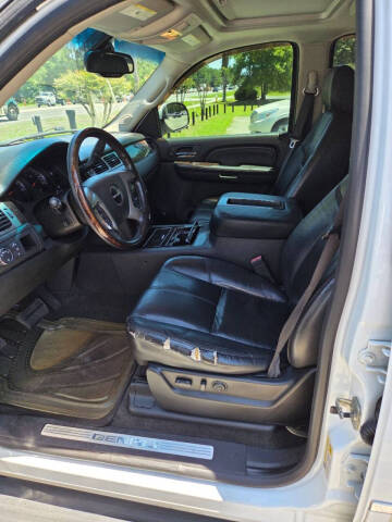2009 GMC Yukon Denali