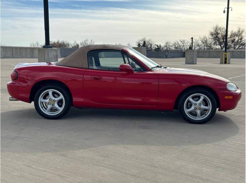 1999 Mazda MX-5 Miata