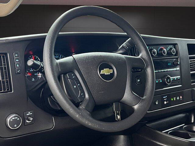 2020 Chevrolet Express 2500