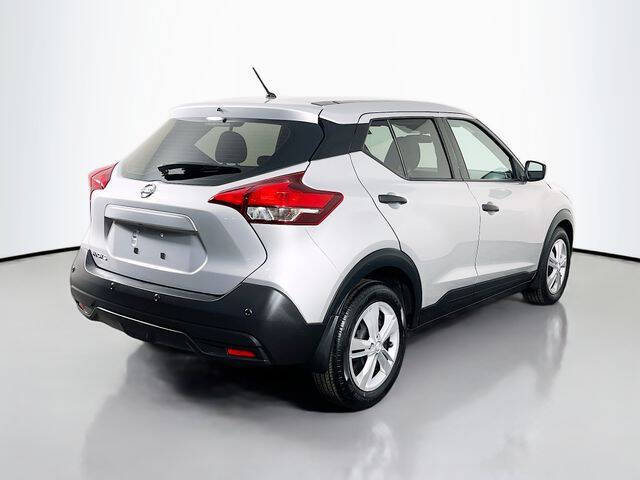 2020 Nissan Kicks S