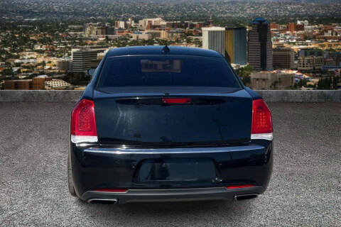 2016 Chrysler 300 C