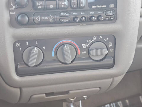 1999 Chevrolet S-10