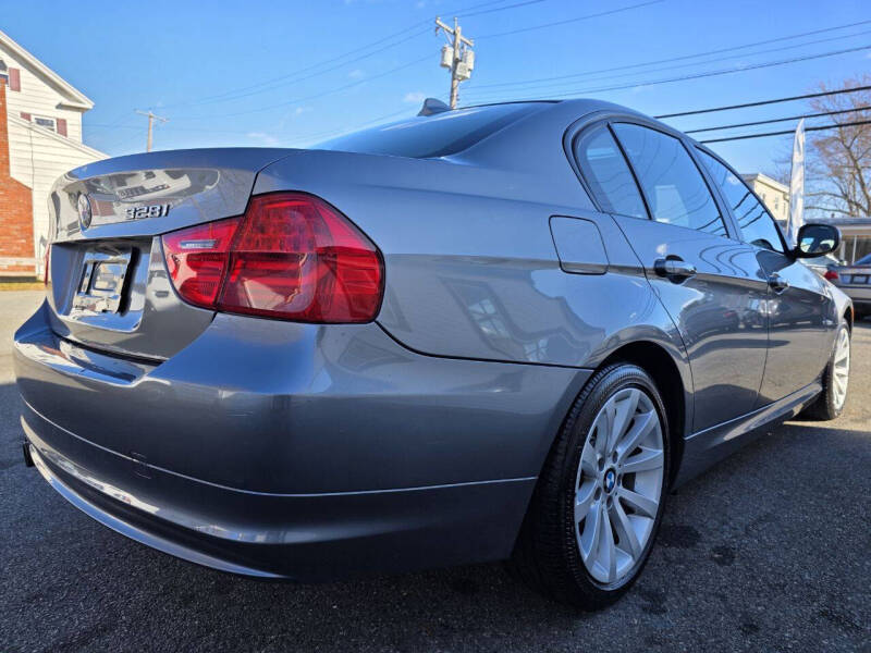 2011 BMW 3 Series 328i xDrive