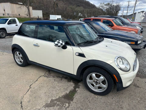 2010 MINI Cooper for sale at SAVORS AUTO CONNECTION LLC in East Liverpool OH