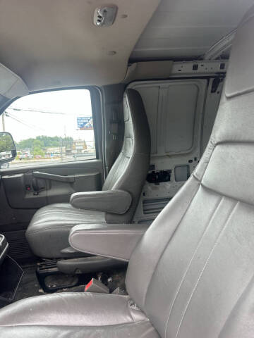 2019 Chevrolet Express 2500