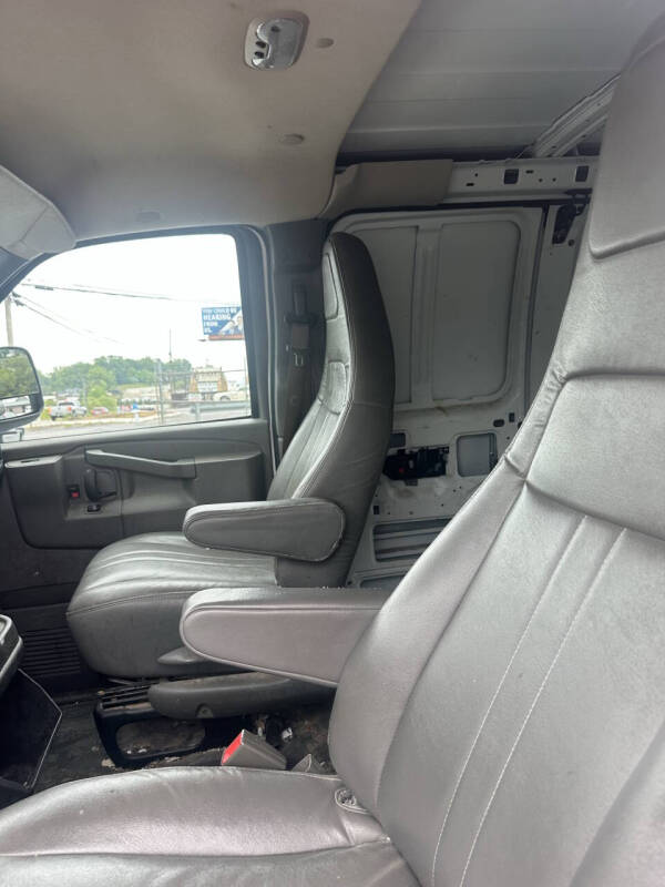 2019 Chevrolet Express 2500