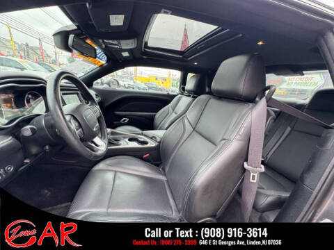 2018 Dodge Challenger SXT Plus