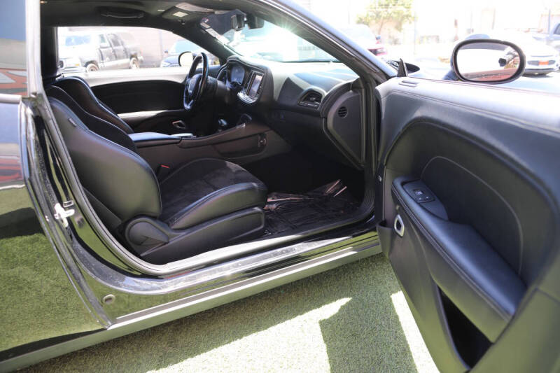 2021 Dodge Challenger