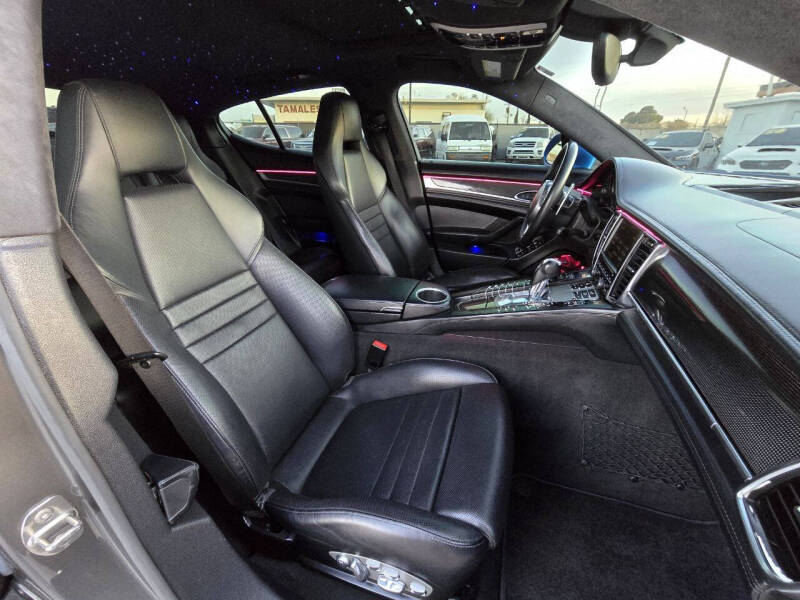 2014 Porsche Panamera GTS