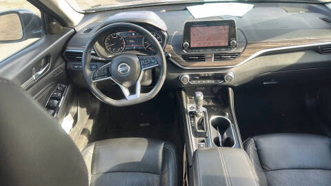 2020 Nissan Altima 2.5 Platinum