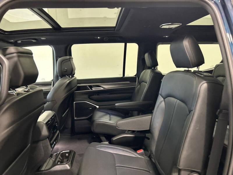 2026 Jeep Grand Wagoneer