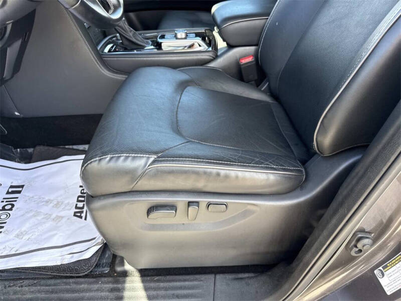 2024 Infiniti QX80 Luxe