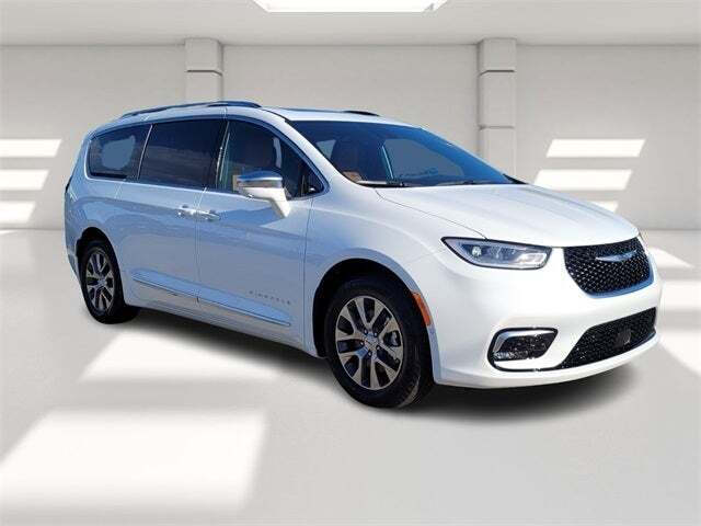 2024 Chrysler Pacifica Plug-In Hybrid Pinnacle