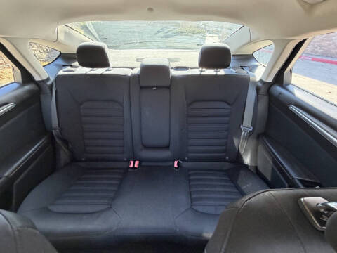 2013 Ford Fusion Hybrid SE