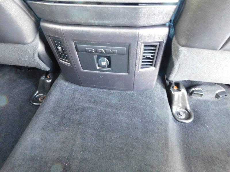 2017 RAM 1500 Sport