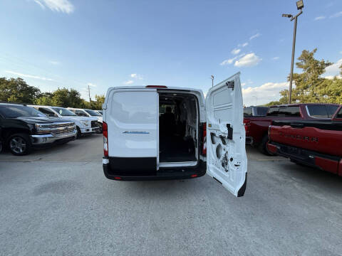 2022 Ford E-Transit 350