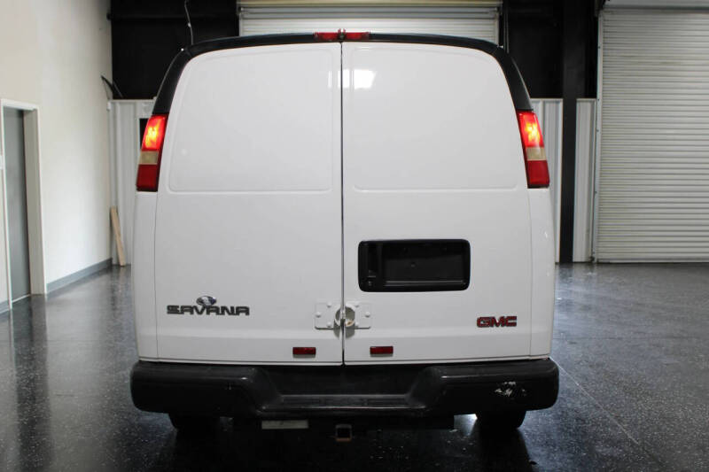 2008 GMC Savana 2500