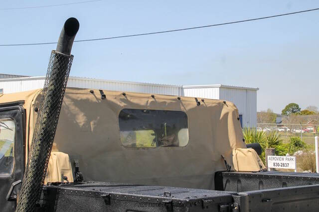 2014 AM General Hummer