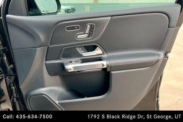 2025 Mercedes-Benz GLB GLB 250 4MATIC