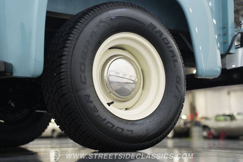 1953 Ford F-100