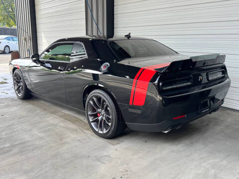 2022 Dodge Challenger